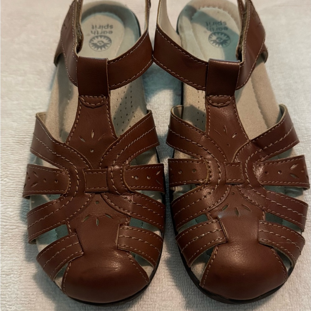 Earth Spirit Brown Leather Fisherman Sandals for Women